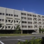 　松山地裁