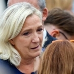 　フランスの極右政党「国民連合（ＲＮ）」のマリーヌ・ルペン氏＝２６日、パリ（ロイター＝共同）