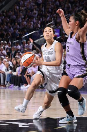 　バルキリーズ戦に出場したエースズの山本麻衣＝４日、サンフランシスコ（ＮＢＡＥ・ゲッティ＝共同）
