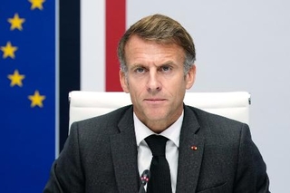 　マクロン大統領＝２２日、パリ（ＡＰ＝共同）