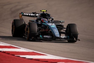 　Ｆ１米国ＧＰでポールポジションを獲得したメルセデスのキミ・アントネッリ＝２４日、テキサス州オースティン（ゲッティ＝共同）