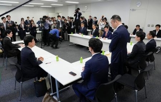 　衆院選挙制度に関する政党間協議＝２７日午後、国会