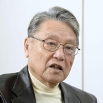 　インタビューに応じる伊東四朗さん＝２０１８年３月、東京都港区
