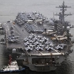 　米海軍の原子力空母「セオドア・ルーズベルト」＝２０２４年