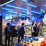 　ゲーム大手セガの常設店「ＳＥＧＡ　ＳＴＯＲＥ　ＯＳＡＫＡ」＝１日午前、大阪・心斎橋
