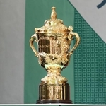 　ラグビーＷ杯の優勝トロフィー