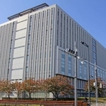 　東京地裁立川支部＝東京都立川市