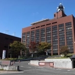 　三重県警本部＝津市