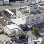 　大阪府羽曳野市役所＝２０２４年２月（共同通信社ヘリから）