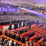　北朝鮮の朝鮮労働党創建８１年を記念する芸術公演。金正恩党総書記が鑑賞した＝１０日、平壌（朝鮮中央通信＝共同）