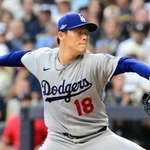 　リーグ優勝決定シリーズ、ブルワーズとの第２戦に先発したドジャースの山本由伸＝１２日、ミルウォーキー（ロイター＝共同）