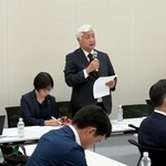 　国会内で開かれた「人権外交を超党派で考える議員連盟」の総会＝１５日午後