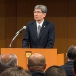 　サイバー対策について訓示する警察庁の楠芳伸長官＝１６日午後、東京都千代田区
