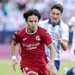 　マラガ戦で攻め込むレアル・ソシエダードの久保＝マラガ（共同）