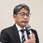 　記者会見する石田哲也・東大大学院工学系研究科教授＝１９日午後、東京都文京区
