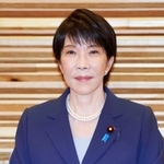 　閣議に臨む高市首相＝２０日午前、首相官邸