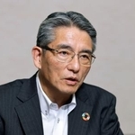 　インタビューに応じるジョーシンの高橋徹也社長