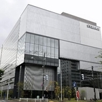 　北海道新聞本社＝１４日午前、札幌市中央区