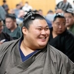 　大相撲九州場所の力士会に出席した横綱大の里＝２７日、福岡国際センター