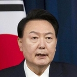 　尹錫悦被告