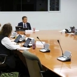　石川県庁で開かれた、防災や減災を推進する条例の検討委員会＝３０日午後
