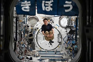　国際宇宙ステーションに滞在中の大西卓哉飛行士（大西飛行士のＸから）