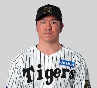 　長坂拳弥