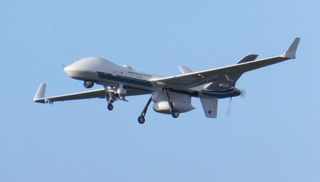 　沖縄県・尖閣諸島周辺の警備に投入された大型無人航空機「シーガーディアン（ＭＱ９Ｂ）」（海上保安庁提供）