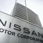 　日産自動車グローバル本社＝横浜市
