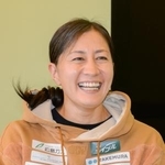 　インタビューに答えるスノーボード女子の竹内智香