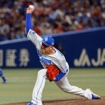 　９回に登板し２９セーブ目を挙げた中日・松山＝バンテリンドーム