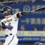 　８回オリックス２死三塁、若月が左前に決勝打を放つ＝ＺＯＺＯマリン