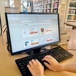 　富士通Ｊａｐａｎが開発した、ＡＩを使った蔵書検索システム（青山学院大提供）