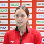 　取材に応じるバレーボール女子日本代表の佐藤＝１３日、東京都内