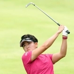 　米女子ゴルフのポートランド・クラシックで、通算２４アンダーでツアー初優勝を果たした岩井明愛＝１７日、米オレゴン州ポートランドのコロンビアエッジウオーターＣＣ（共同）