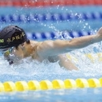 　男子２００メートルバタフライ決勝　２連覇した水戸桜ノ牧・倉塚遼＝ひろしんビッグウェーブ
