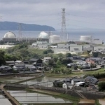 　九州電力玄海原発（奥）が立地する佐賀県玄海町＝２０２４年４月