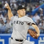 　ヤクルト戦に先発した巨人・田中将＝神宮