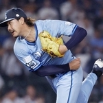 　ロッテ戦に先発し８回無失点で５勝目を挙げた西武・高橋＝ＺＯＺＯマリン