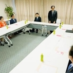 　自民党本部で開かれた総裁選挙管理委員会＝２７日午後、東京・永田町