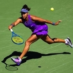 　全米テニス女子シングルス３回戦でプレーする大坂なおみ＝３０日（ゲッティ＝共同）