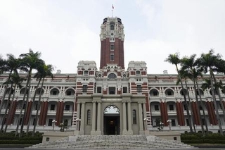 　台湾総統府＝２４年１月、台北