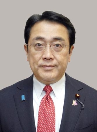 　赤沢亮正経済再生担当相
