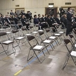 　「佐渡島の金山」追悼式で、参加を見送った韓国政府代表者らの席＝昨年１１月、新潟県佐渡市