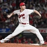 　５回１失点で７勝目を挙げた広島・大瀬良＝マツダ