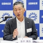 　記者会見で２０２６年春闘に向けた抱負を語る、自動車総連の金子晃浩会長＝４日午後、東京都江東区