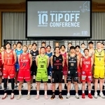 　記者会見に参加したＢ１クラブの選手たち＝２２日、東京都千代田区（（Ｃ）Ｂ．ＬＥＡＧＵＥ）