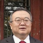 　劉建超氏