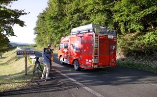 　キノコ採りのグループがクマに襲われた現場付近＝３日午後、宮城県栗原市