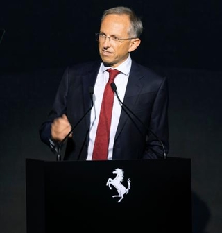 　フェラーリのベネデット・ビーニャＣＥＯ＝８日、イタリア北部マラネッロ（共同）